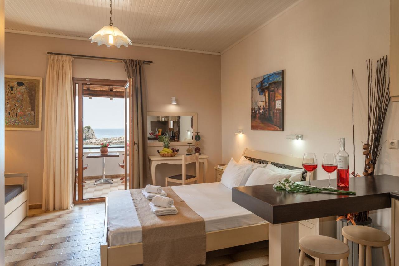 Krioneri Apartment Parga